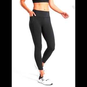 Athleta Velocity Stash Pocket 7/8 Tights in Black, XS